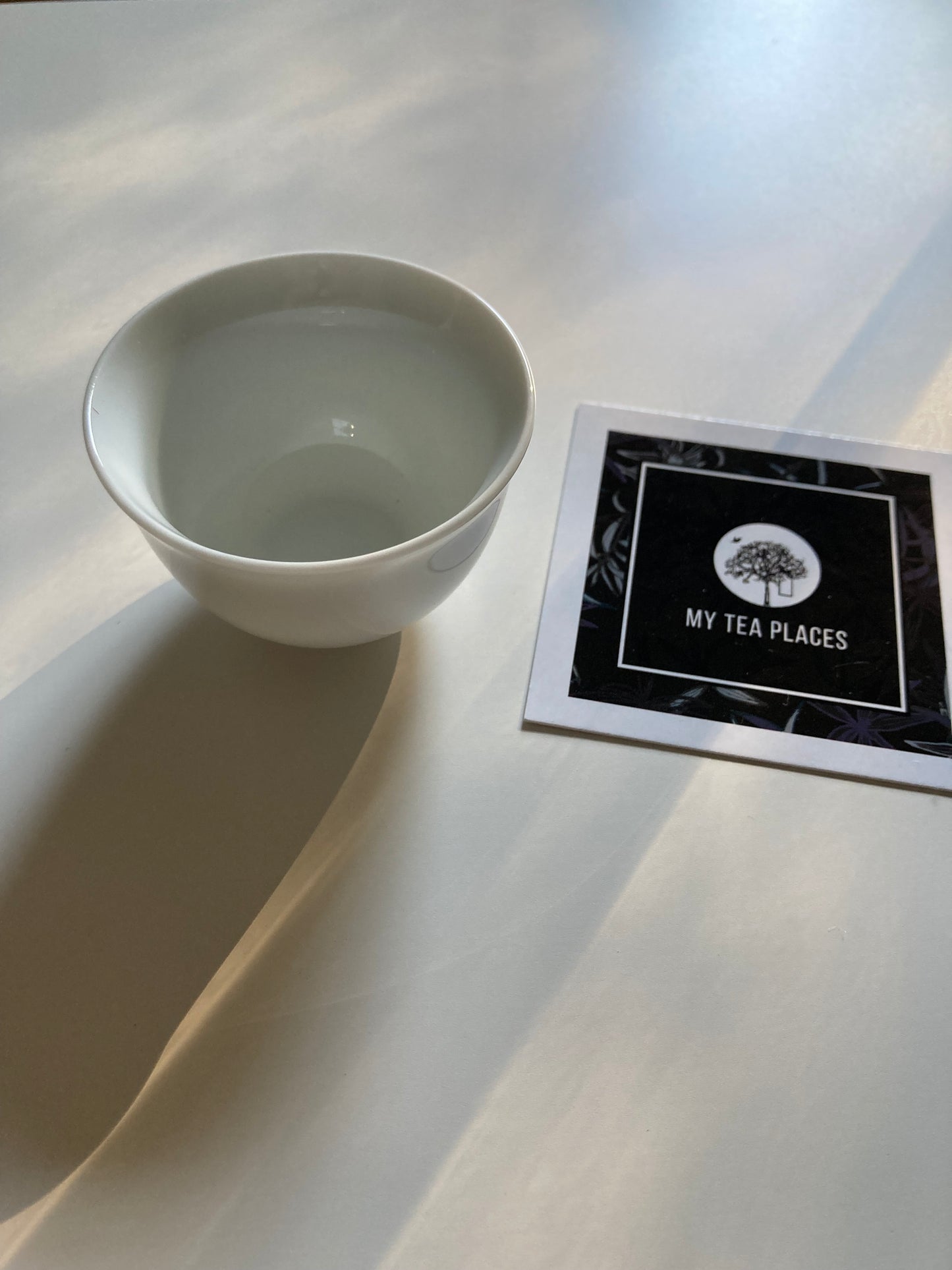 Elegant Porcelain Tasting Tea Cup (2oz) NEW