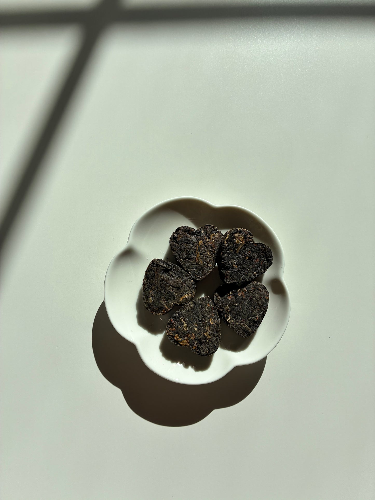 Heicha Rose Hearts / Dark Tea