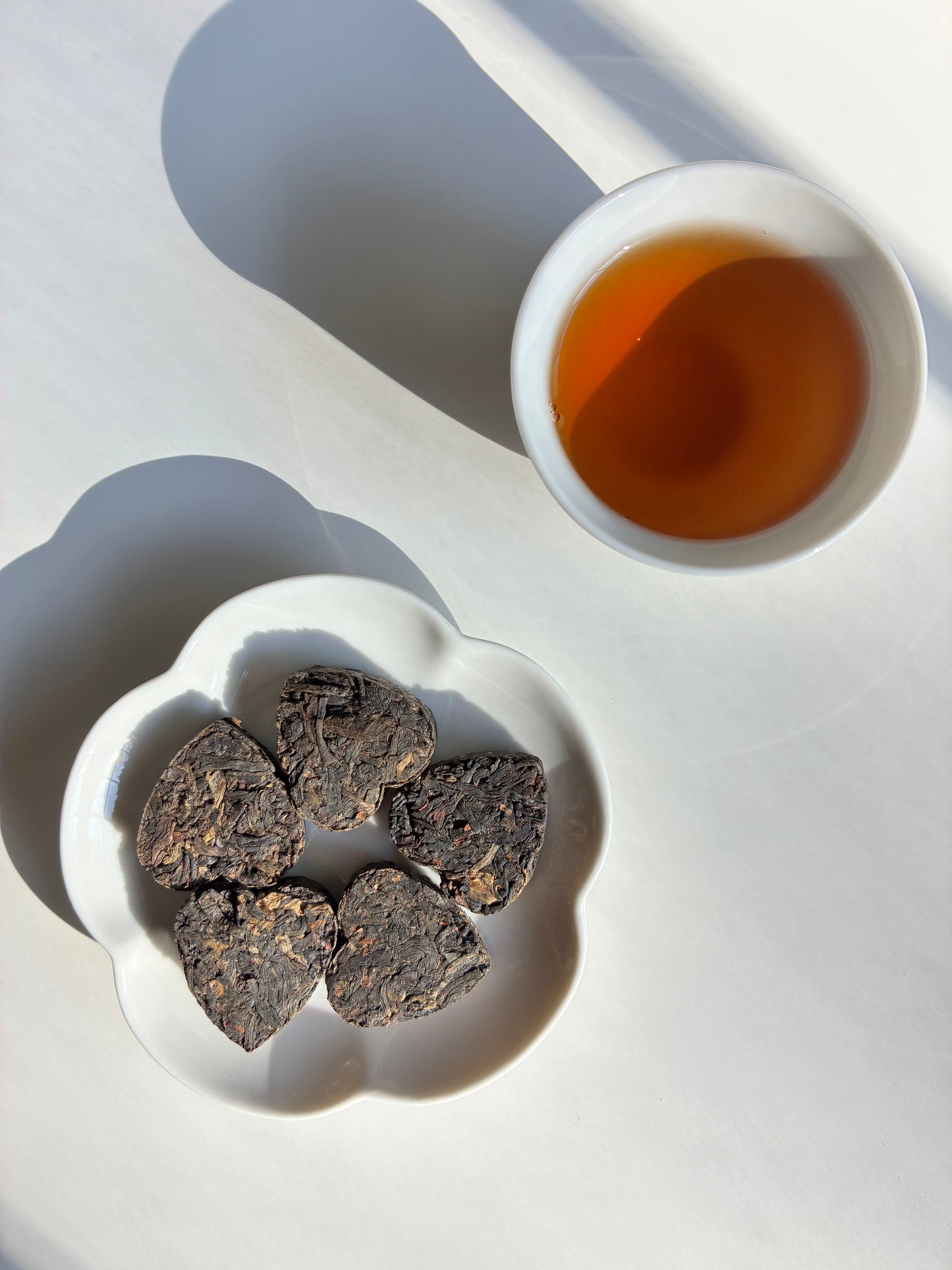 Heicha Rose Hearts / Dark Tea