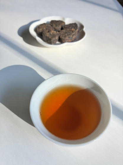 Heicha Rose Hearts / Dark Tea